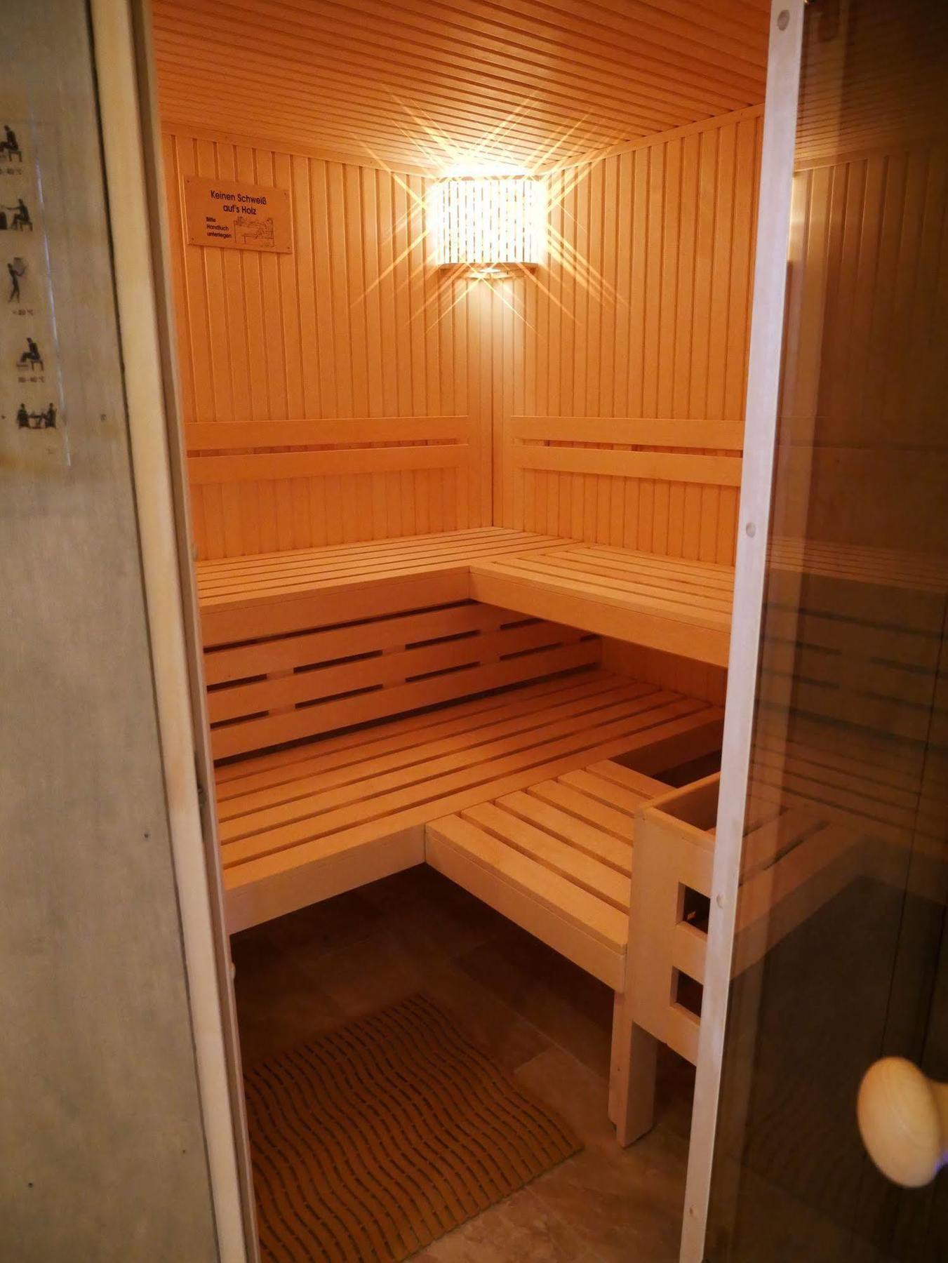 Hotel Duenenschloss Mit Private Spa Цинновіц Екстер'єр фото
